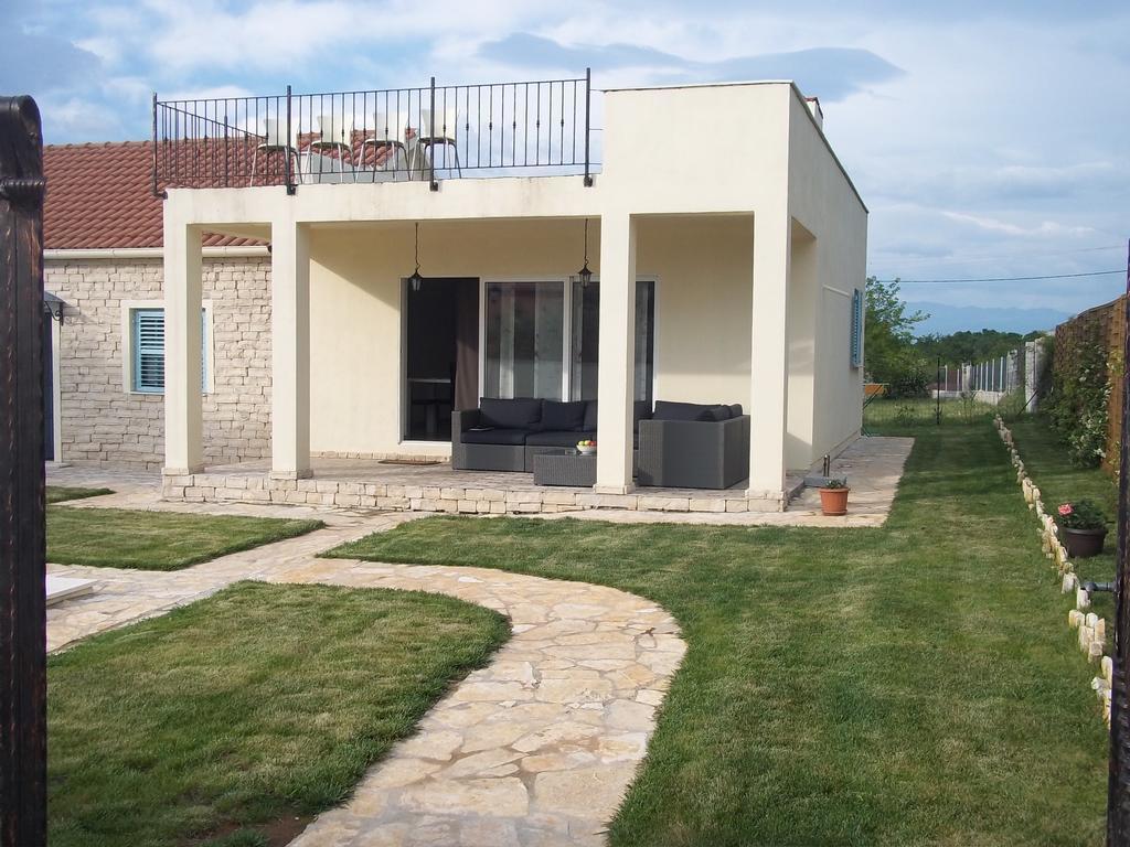 Villa Pistan Murvica  Exterior foto