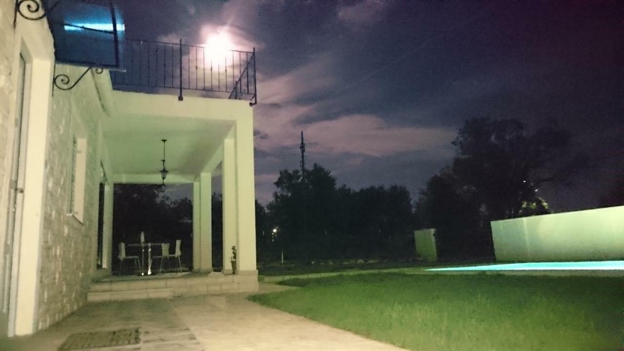 Villa Pistan Murvica  Exterior foto